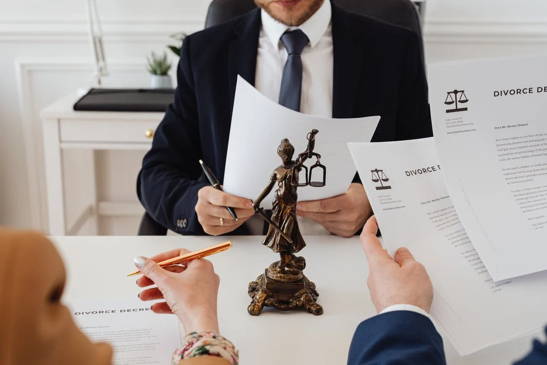 Easy Divorce: Tips For Finding The Right Attorney